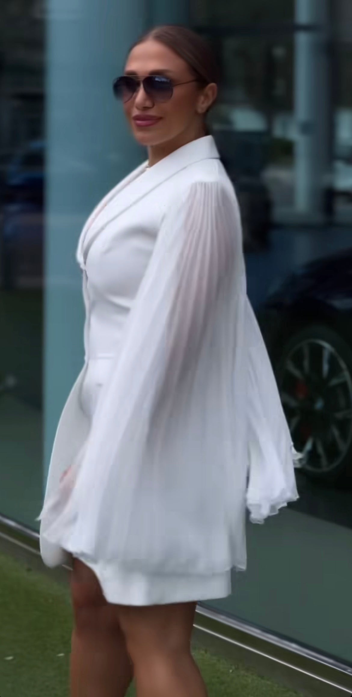 Vestido blanco estilo traje