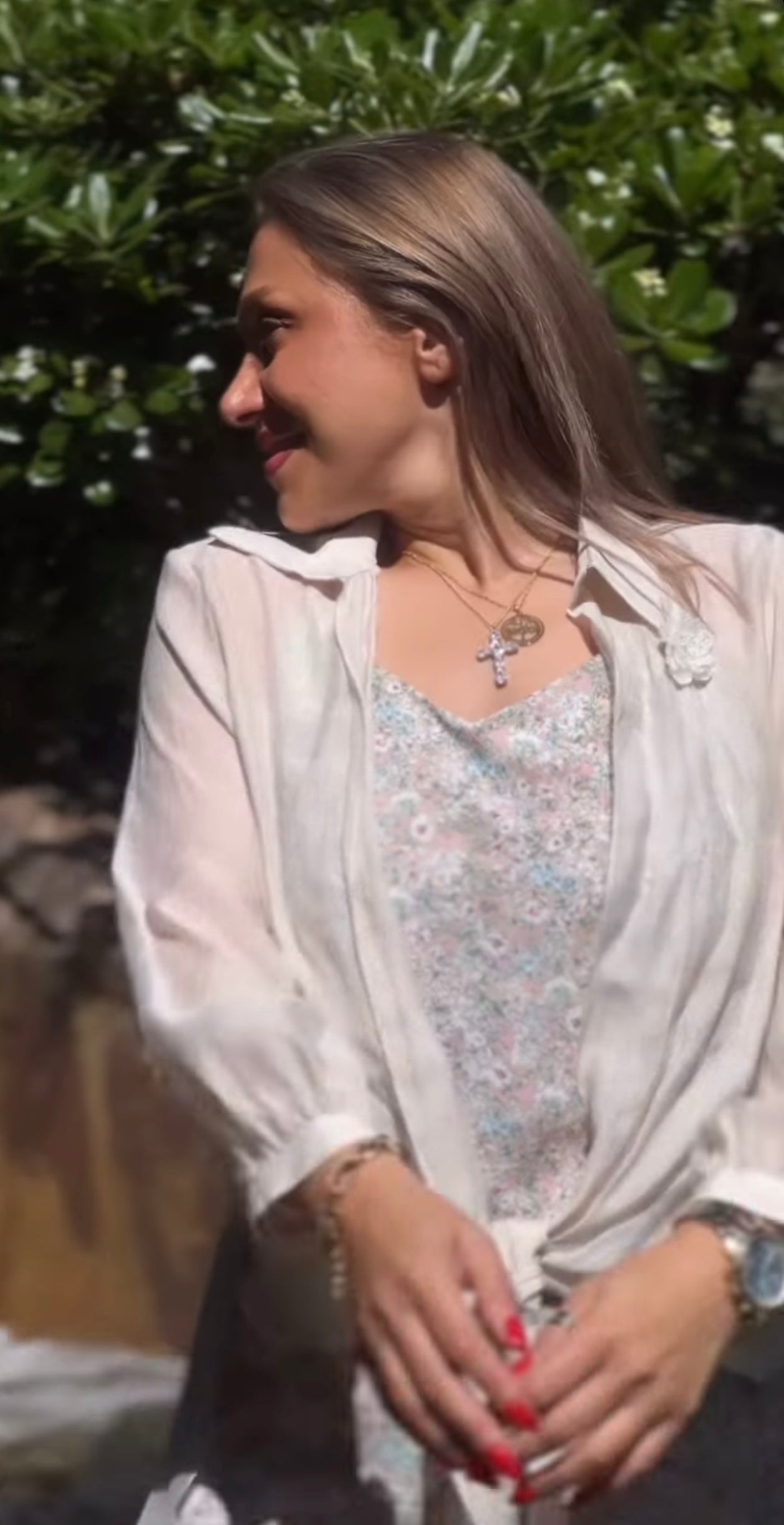 Vestido lencero floral con camisa