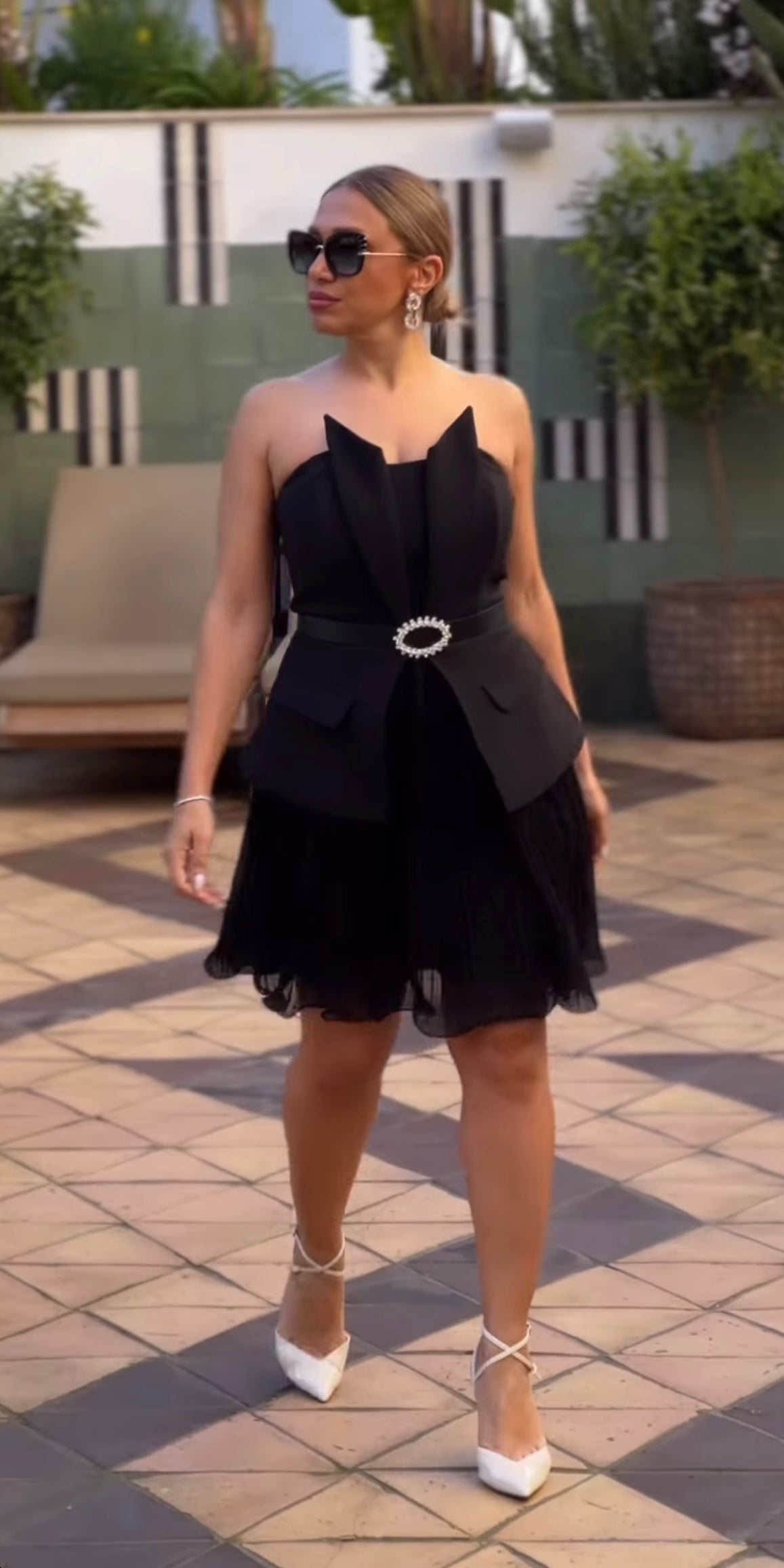 Vestido elegante con cinturón