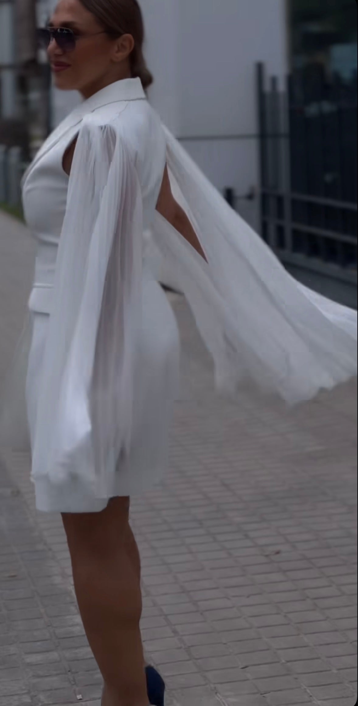 Vestido blanco estilo traje