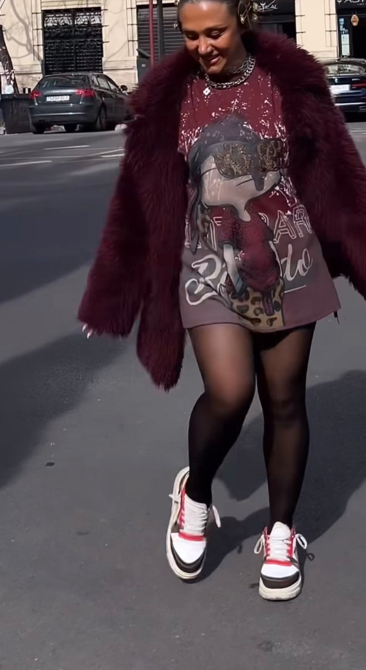 Camiseta burdeos Oversize “Bêbado pode”