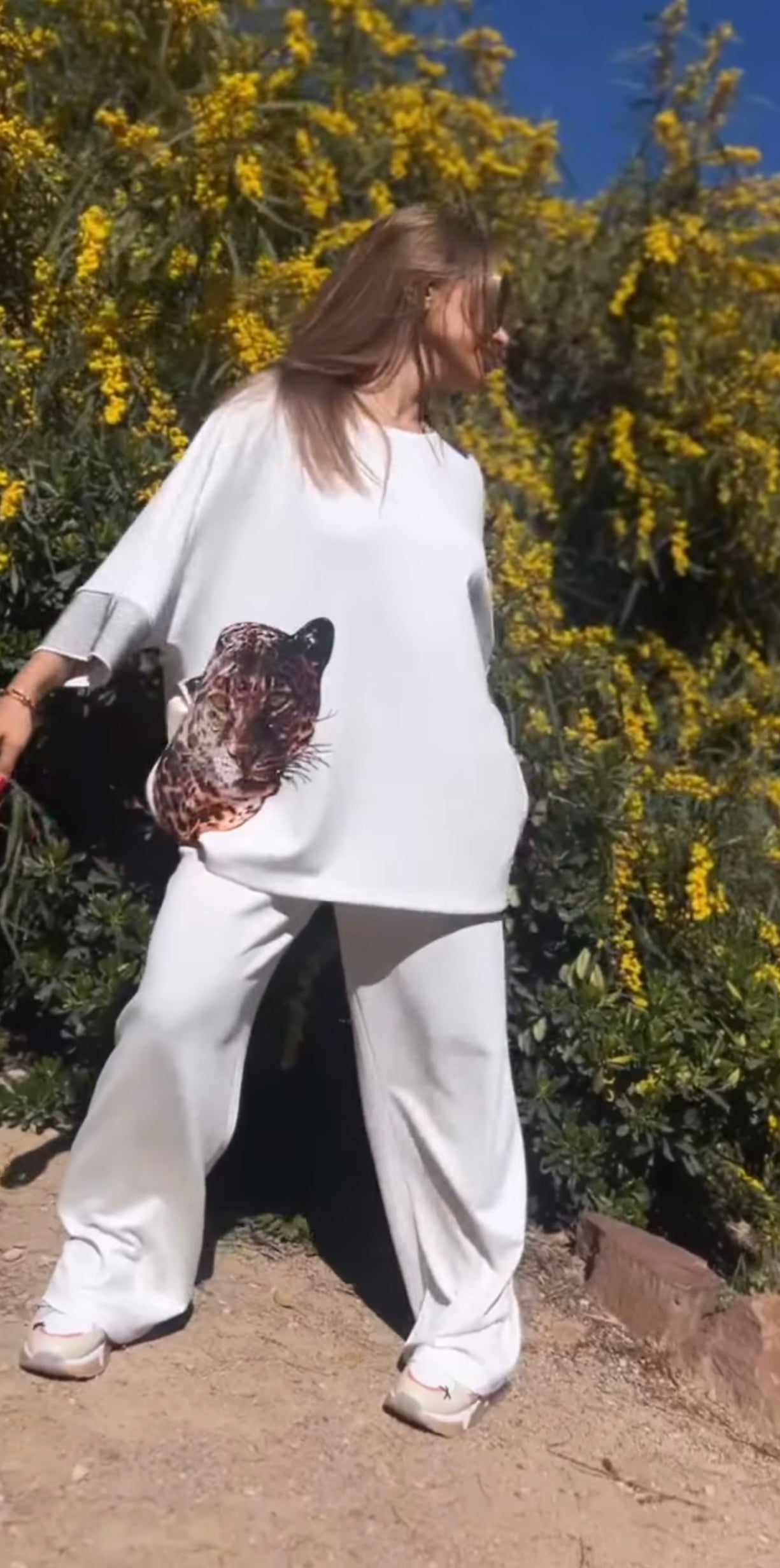 Conjunto Oversize piedras tigre