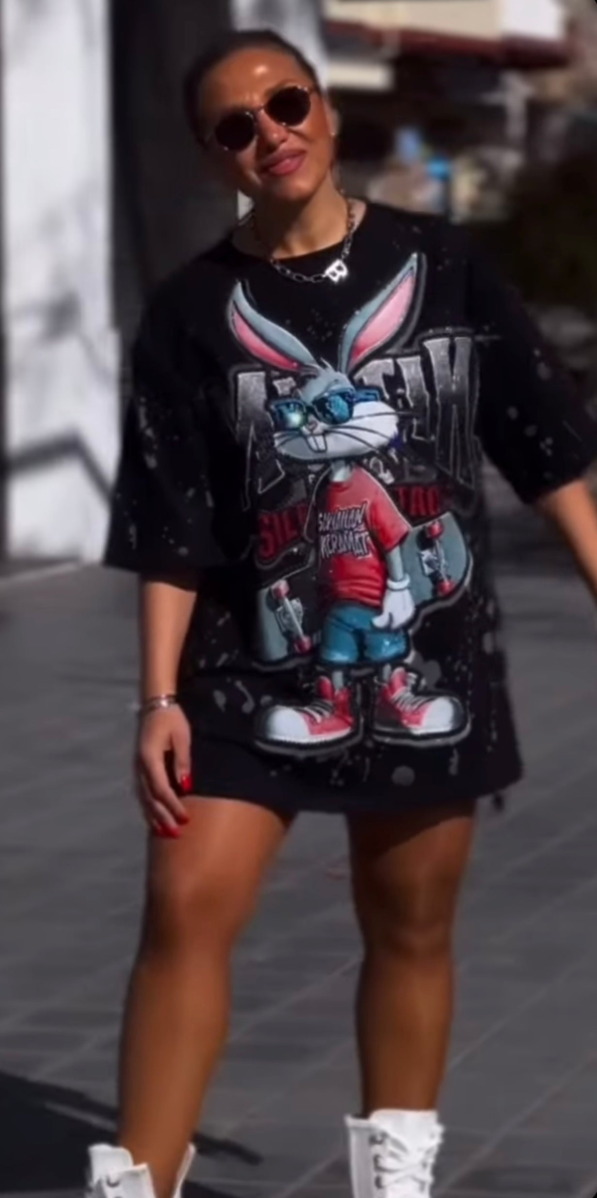 Camiseta Oversize urban Bugs Bunny