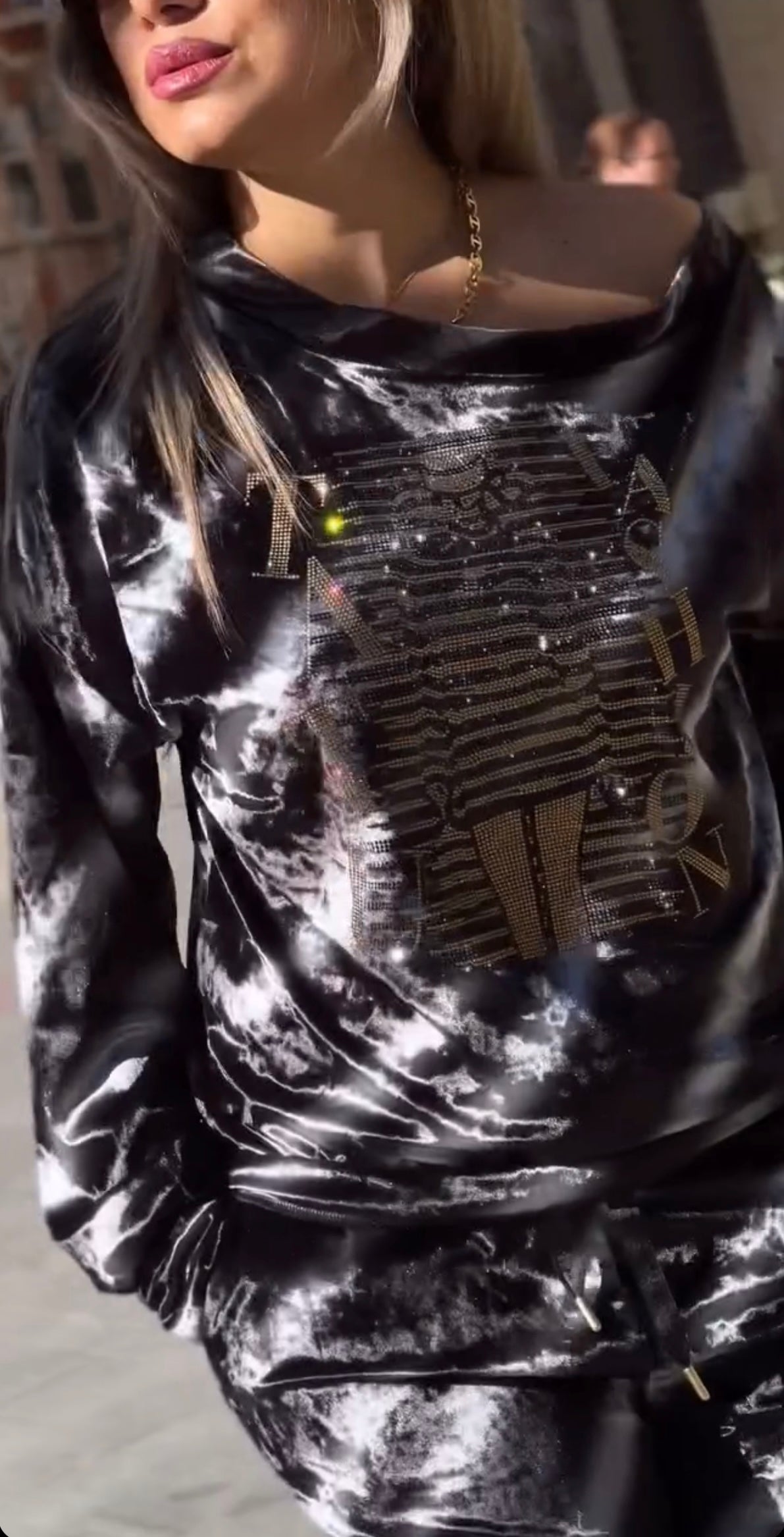 Conjunto chandal brillante