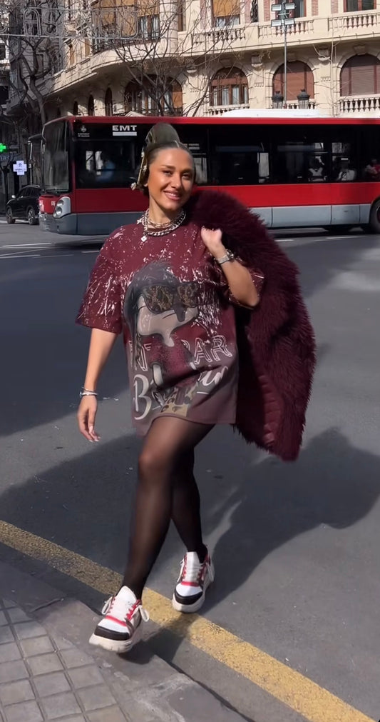 Camiseta burdeos Oversize “Bêbado pode”