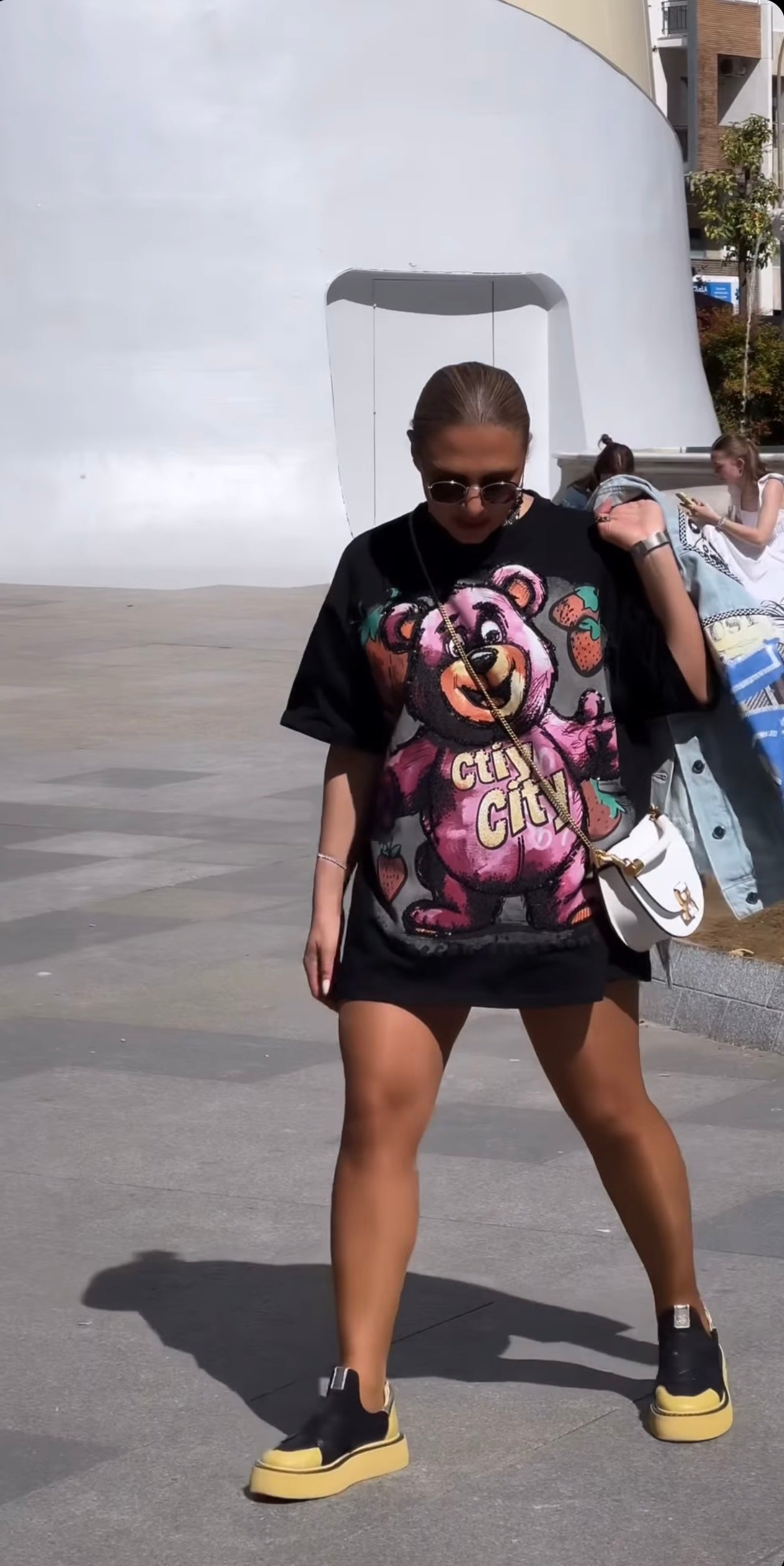Camiseta Oversize oso rosa