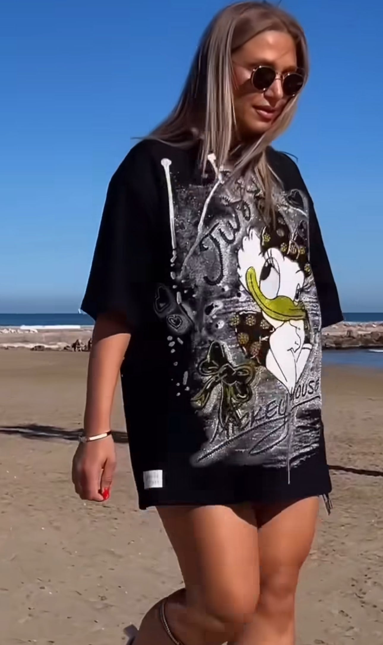Camiseta Oversize “Daisy”