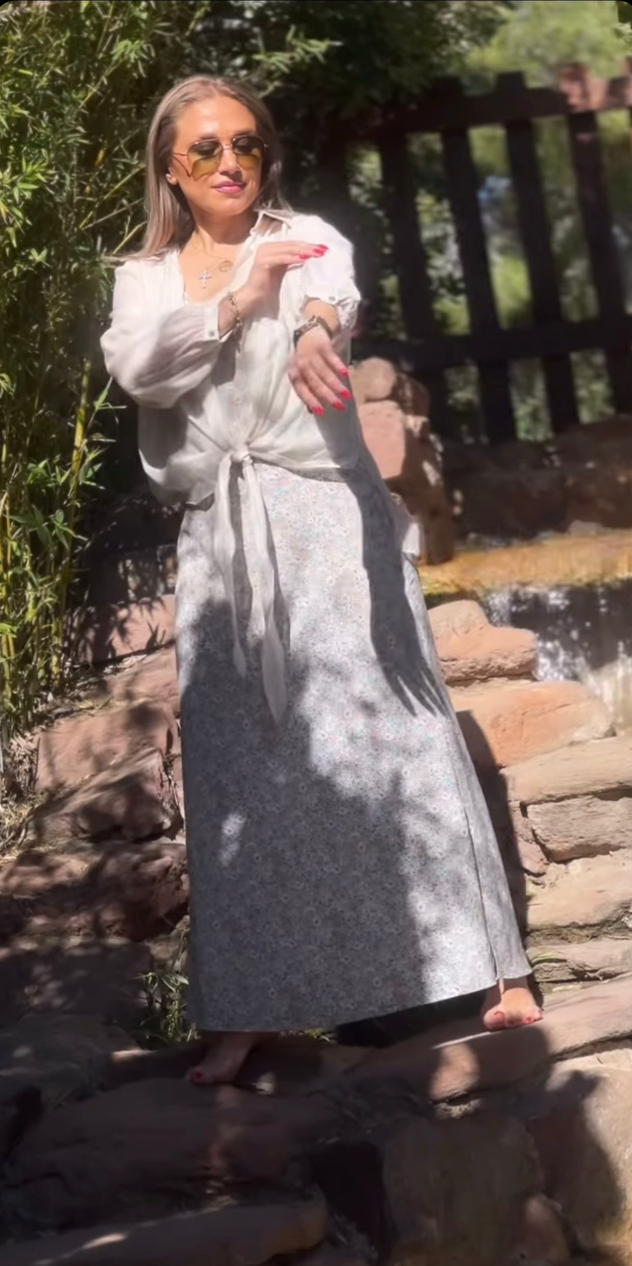 Vestido lencero floral con camisa