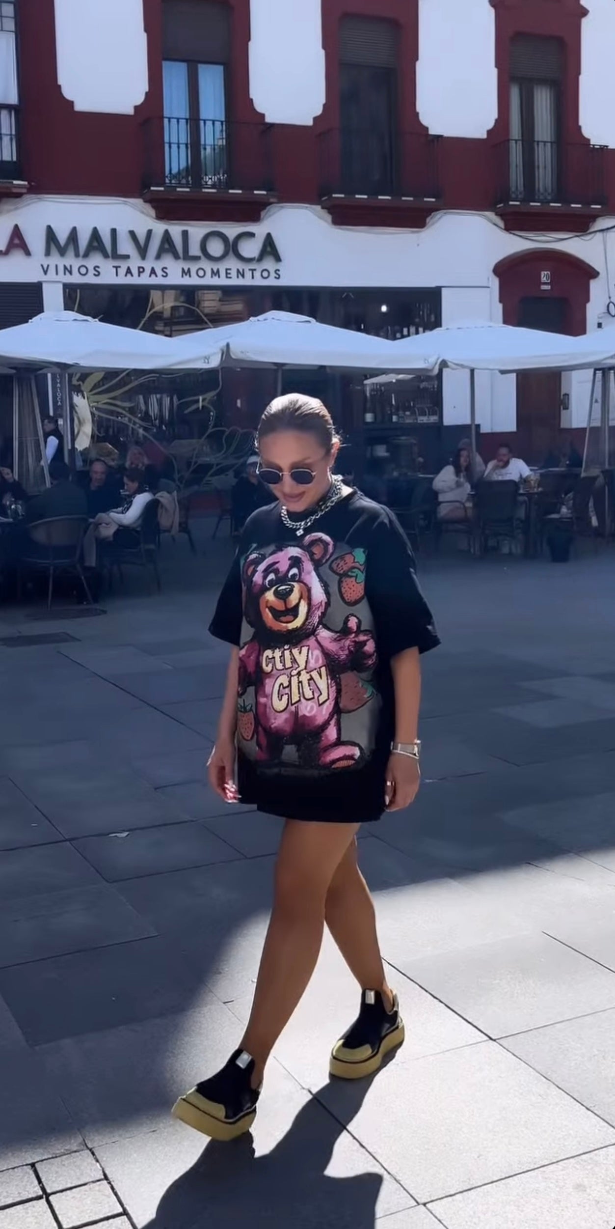 Camiseta Oversize oso rosa