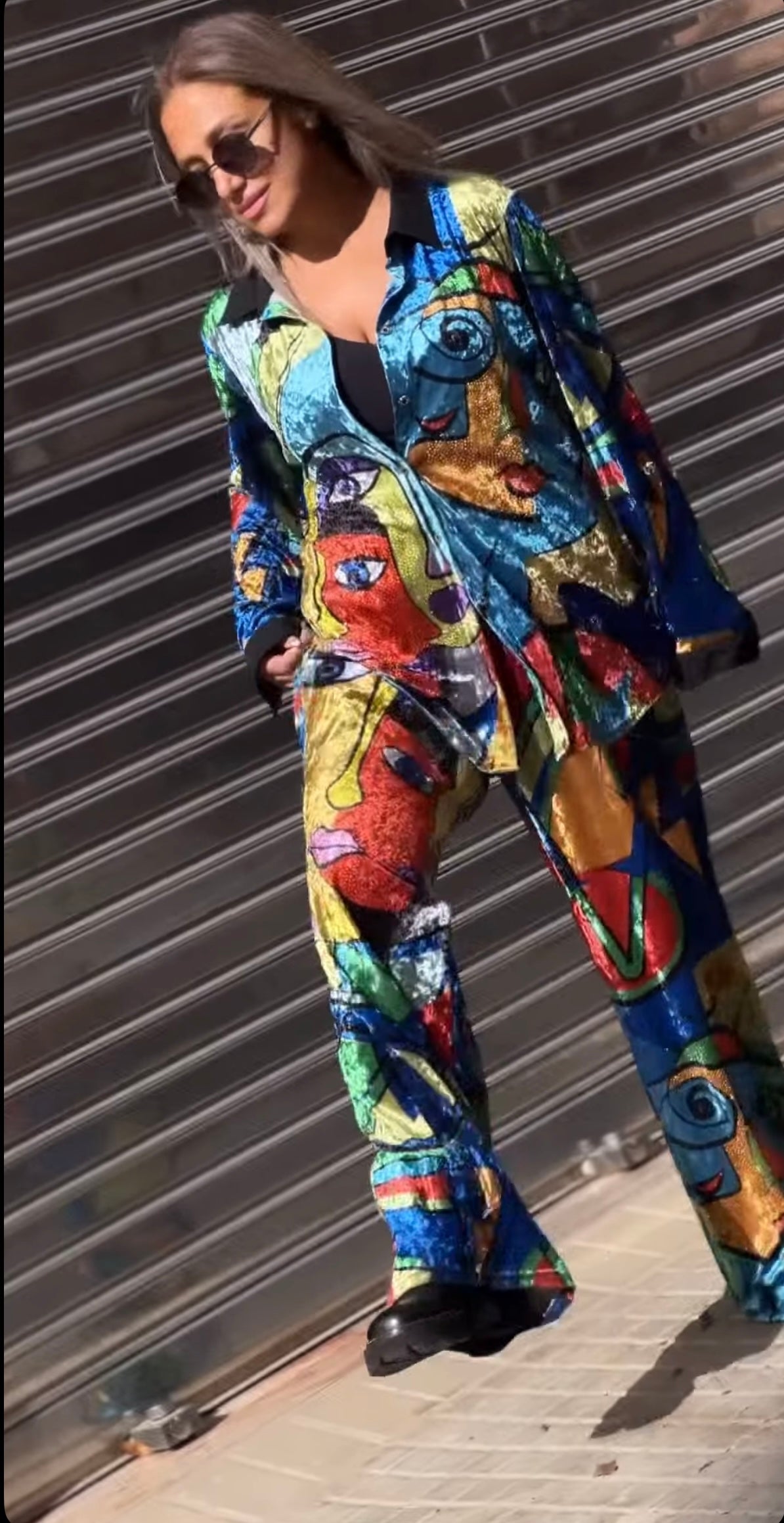 Pantalón colorido con goma
